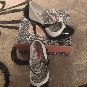 Bordello 4” heel Mary Jane shoes